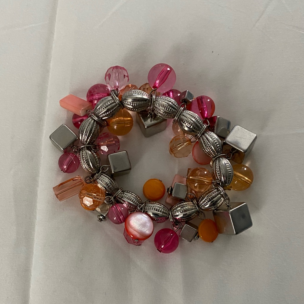 New York Company Bracelet 5$